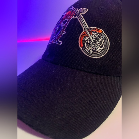 Motorcycle Hat - Picture 2 of 4